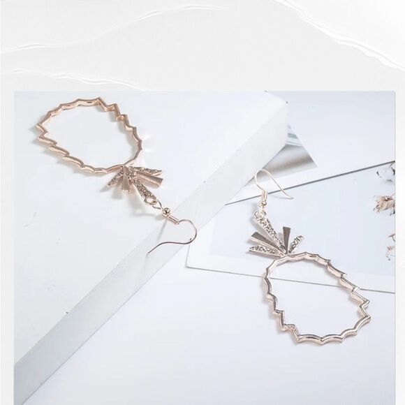 🍍Rose Gold Plated Lightweight Hook Drop boho Beachy Earrings - Picture 9 of 13